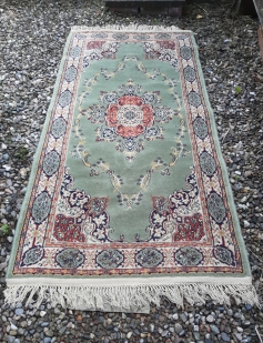 No. 5 Green rug (6ft x 3ft) - Hire Cost £20